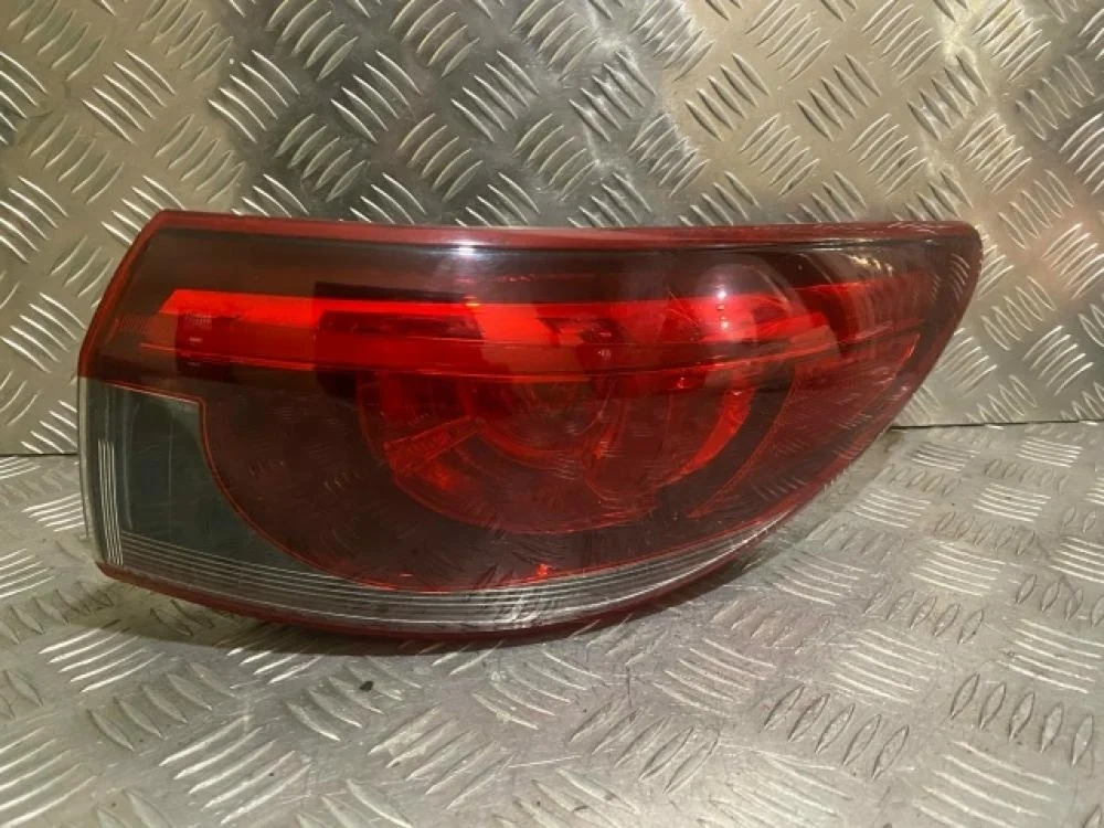 Фонарь задний наружный правый для Mazda 6 GJ 2012-2018