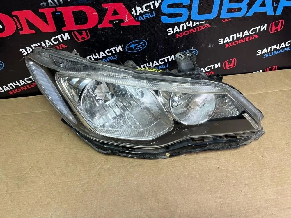 Фара правая для Honda Civic FD (4D) 2006-2012
