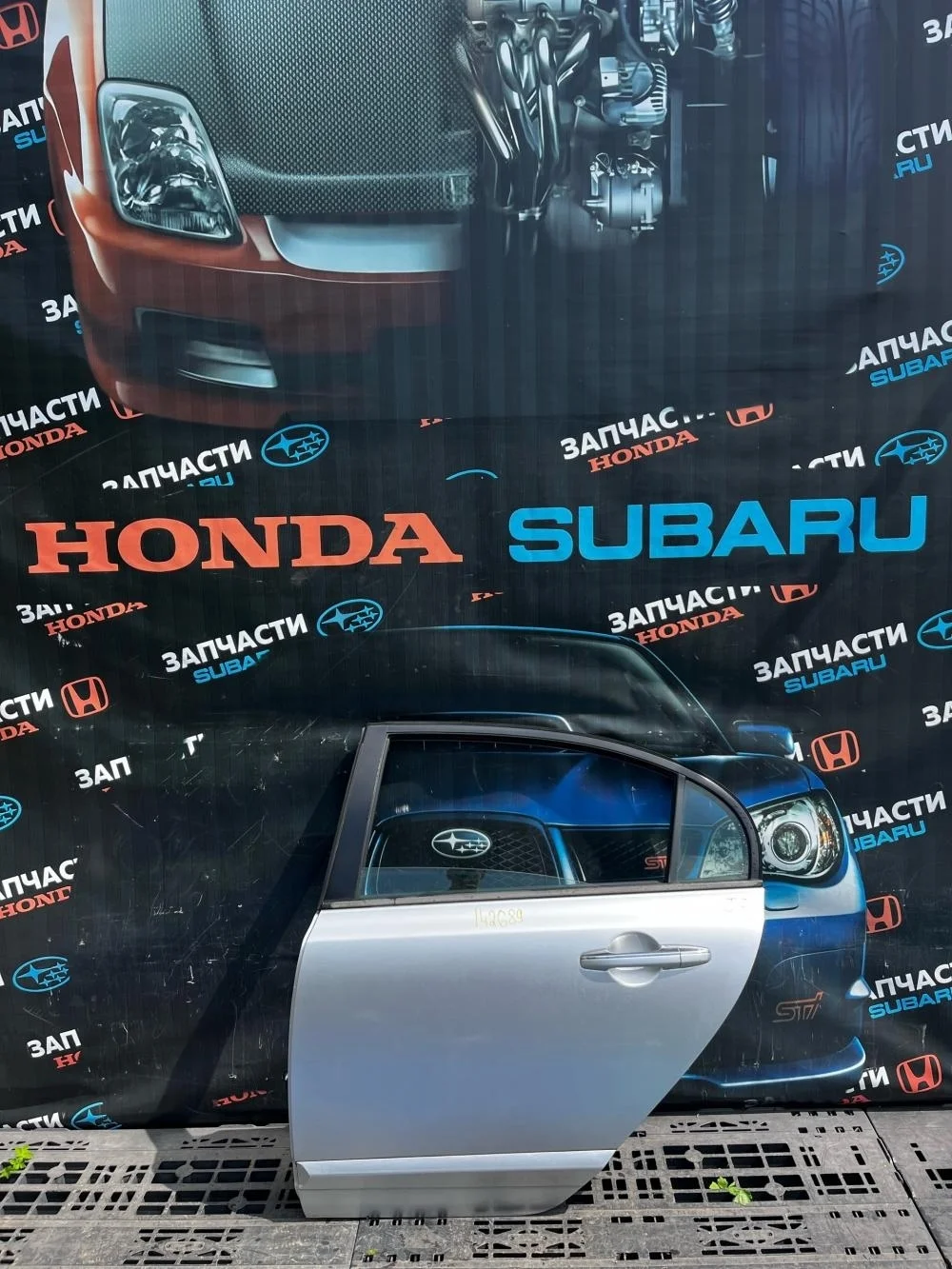 Дверь задняя левая для Honda Civic FD (4D) 2006-2012