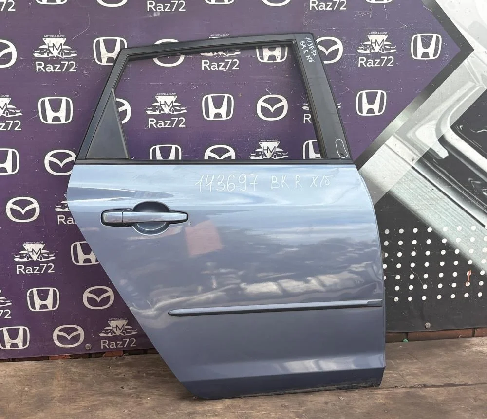 Дверь задняя правая для Mazda 3 BK 2002-2009
