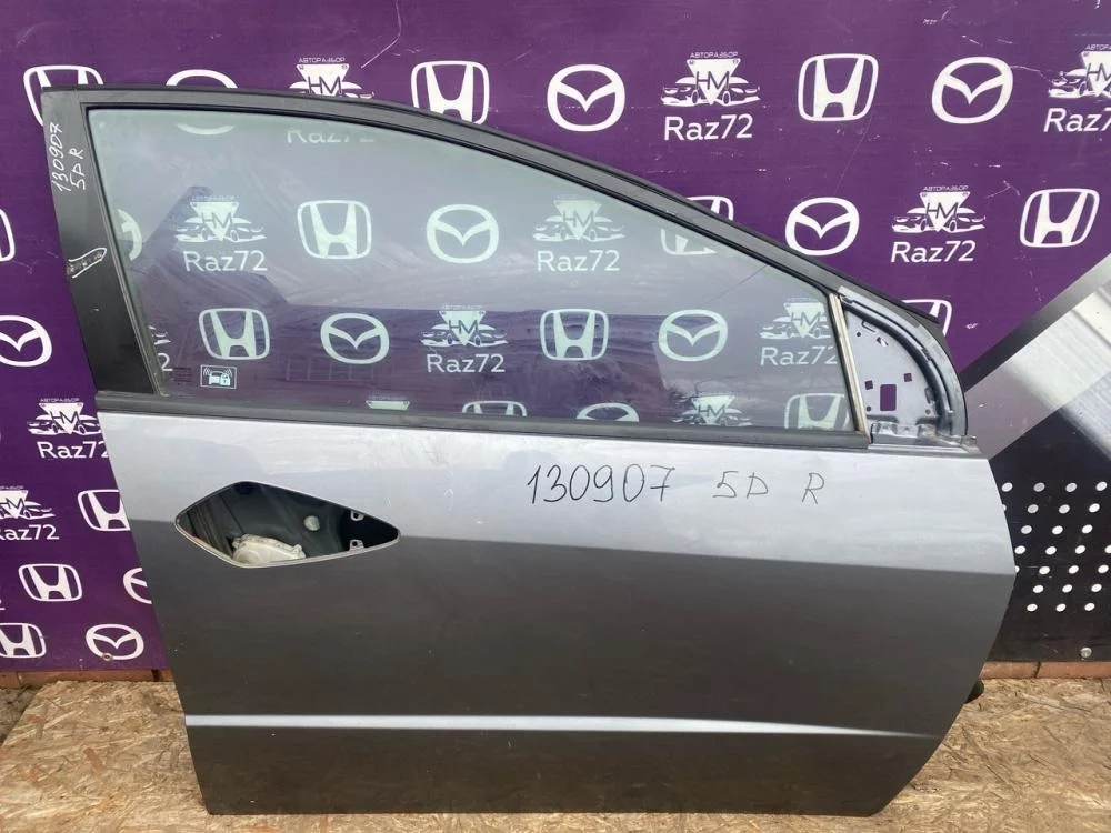 Дверь передняя правая для Honda Civic FK FN 5D 2006-2012
