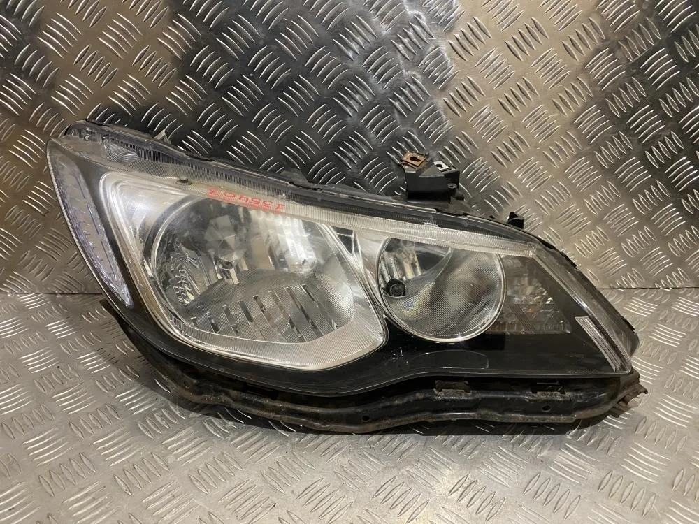 Фара правая для Honda Civic FD (4D) 2006-2012