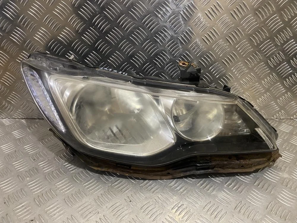 Фара правая для Honda Civic FD (4D) 2006-2012