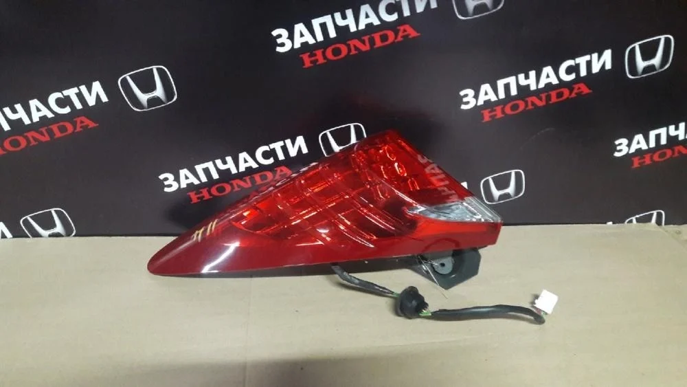 Фонарь задний наружный левый для Honda Civic FK (9 gen) 2012 - 2017
