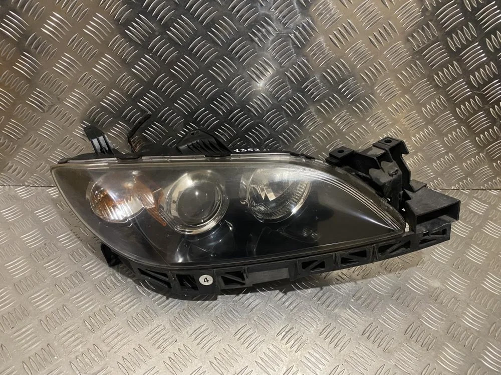 Фара правая для Mazda 3 BK 2002-2009