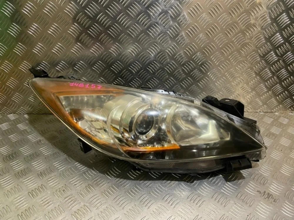 Фара правая для Mazda 3 BL 2008-2013