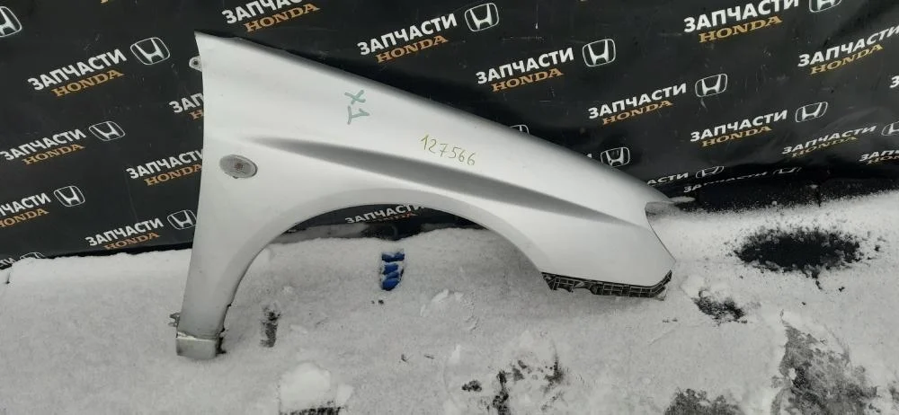 Крыло переднее правое для Subaru Impreza WRX g11 2005-2007