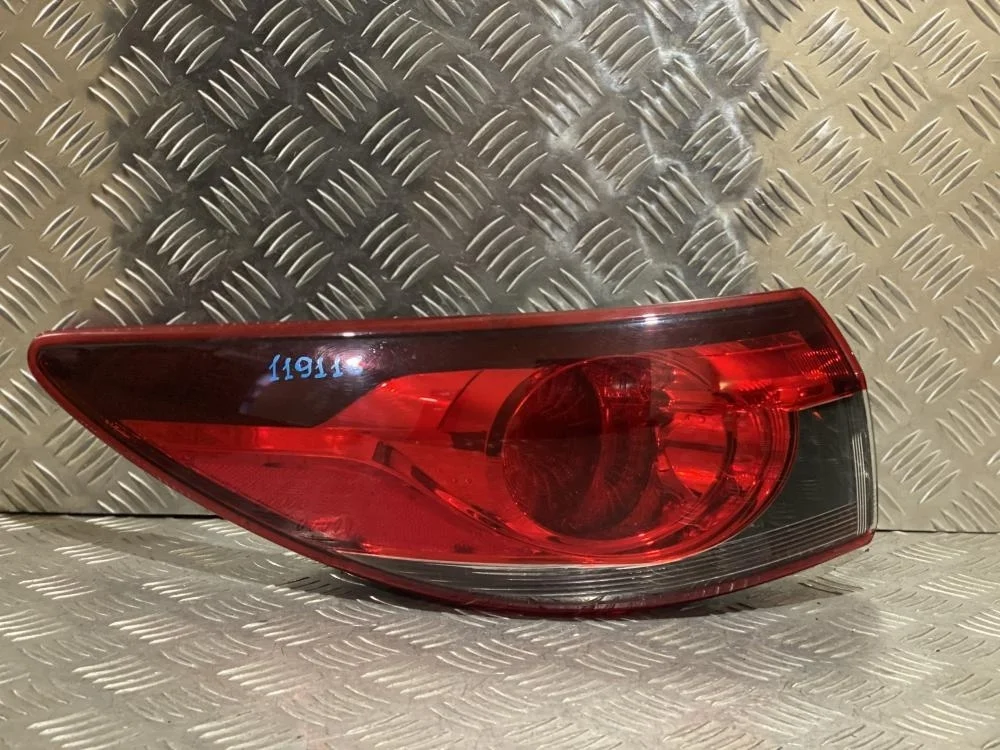 Фонарь задний наружный левый для Mazda 6 GJ 2012-2018