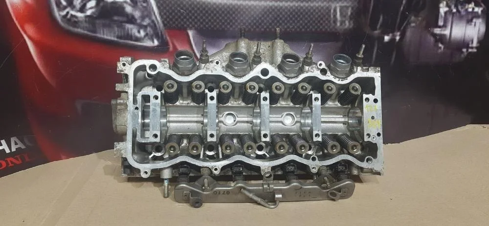 Головка блока цилиндров для Honda Civic FD (4D) 2006-2012