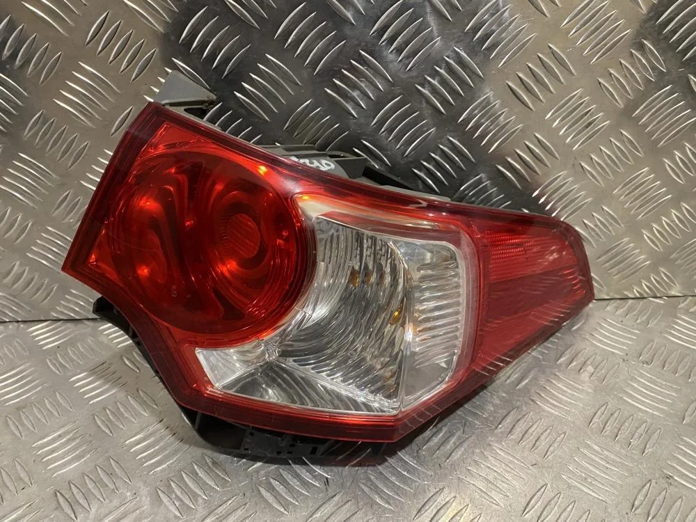Фонарь задний наружный правый для Honda Accord 8  CU 2008-2013