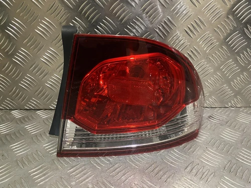 Фонарь задний наружный правый для Honda Civic FD (4D) 2006-2012