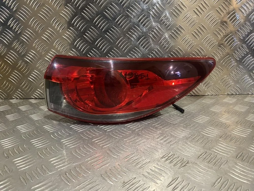 Фонарь задний наружный правый для Mazda 6 GJ 2012-2018