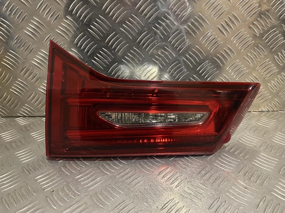 Фонарь задний внутренний правый для Acura MDX YD3 YD4 2014 -