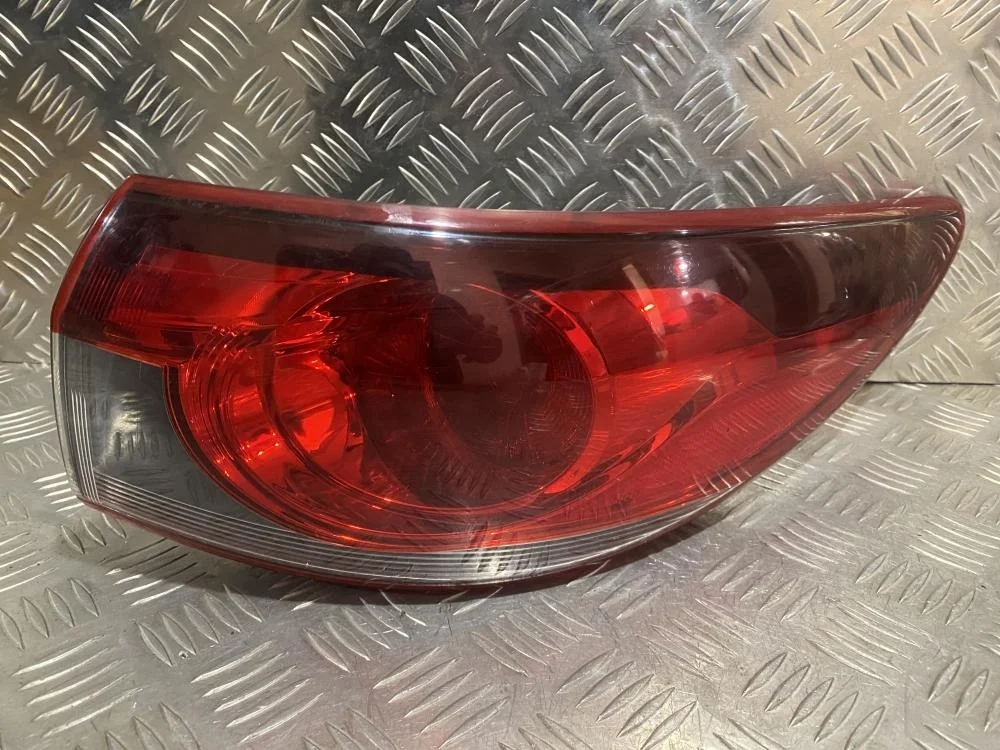 Фонарь задний наружный правый для Mazda 6 GJ 2012-2018