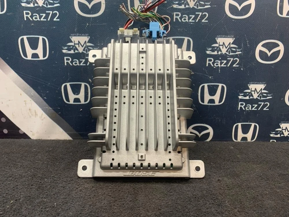 Усилитель акустической системы для Mazda 3 BK 2002-2009