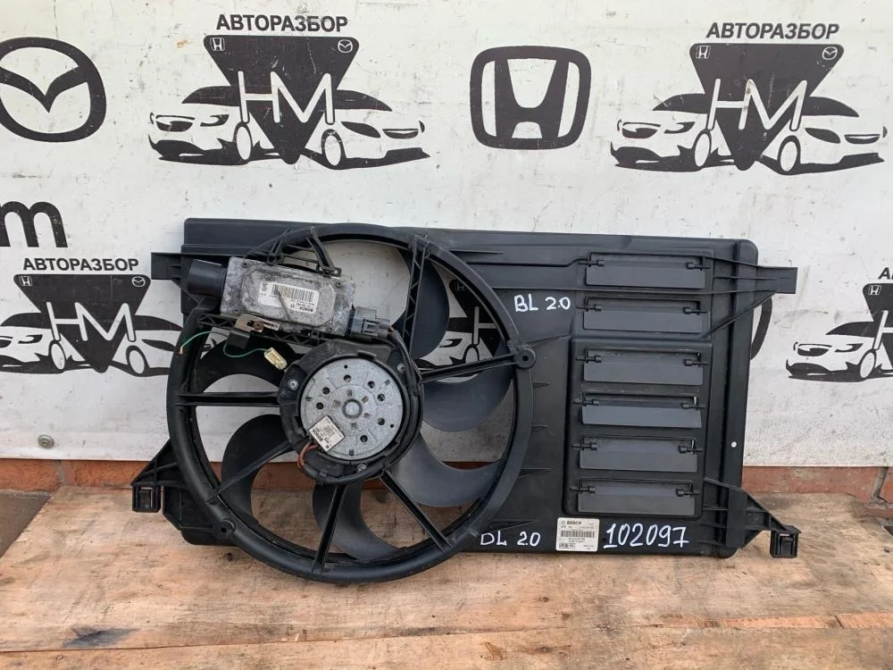 Диффузор вентилятора для Mazda 3 BL 2008-2013