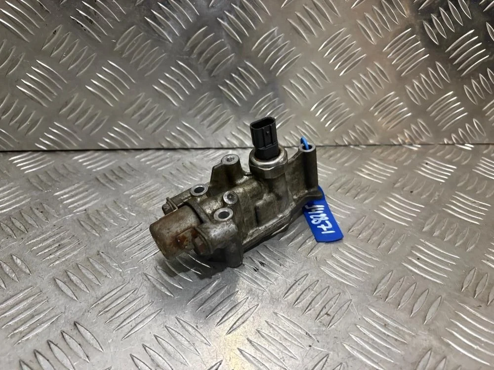 Клапан электромагн. изменения фаз ГРМ для Honda Civic FD (4D) 2006-2012