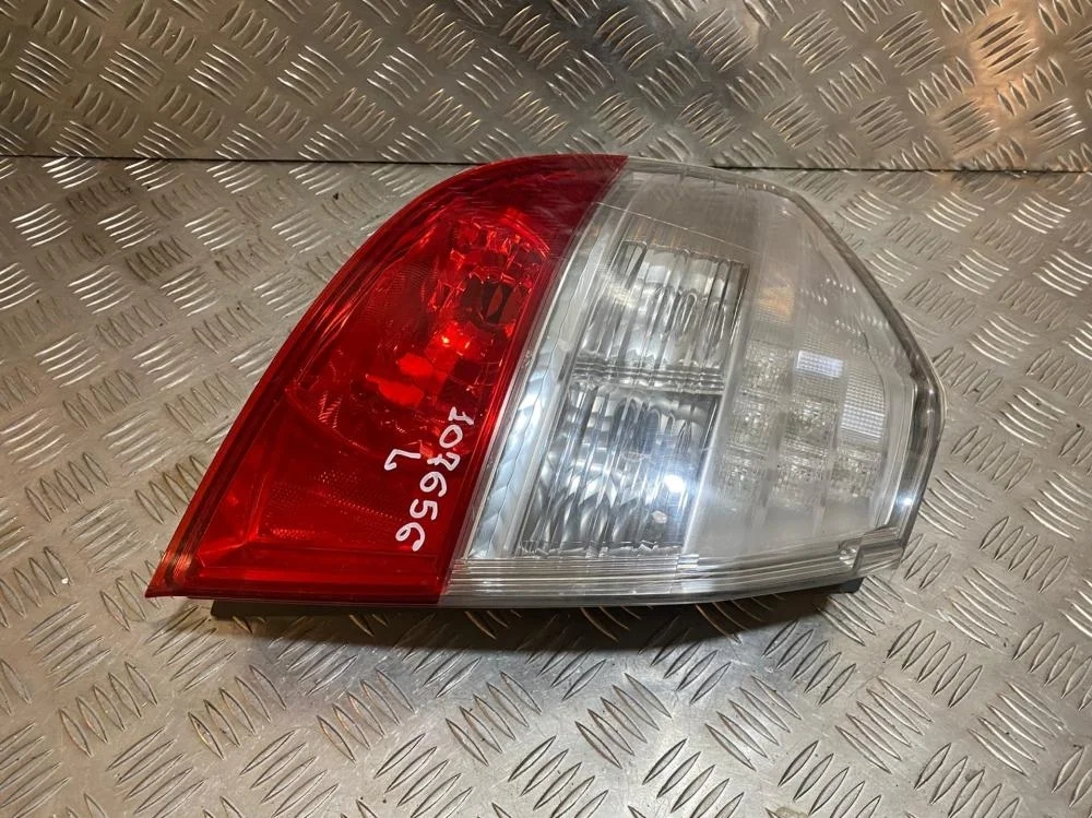 Фонарь задний наружный левый для Honda Jazz GG6 2008-2015