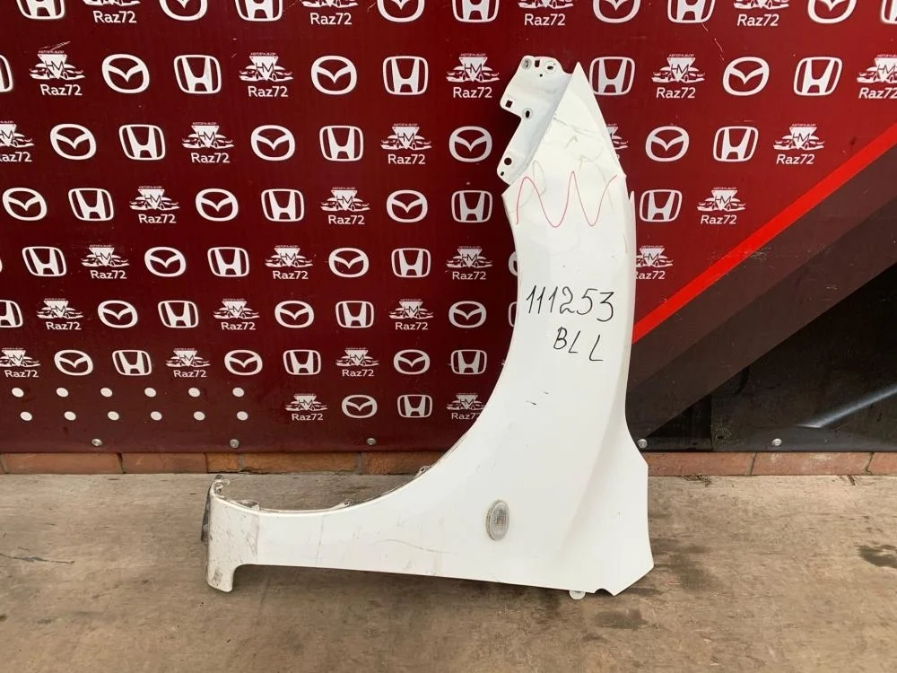 Крыло переднее левое для Mazda 3 BL 2008-2013