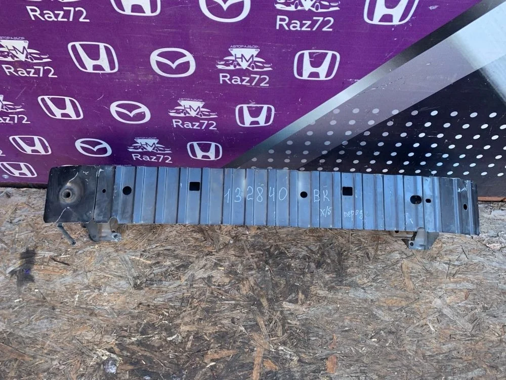 Усилитель переднего бампера для Mazda 3 BK 2002-2009