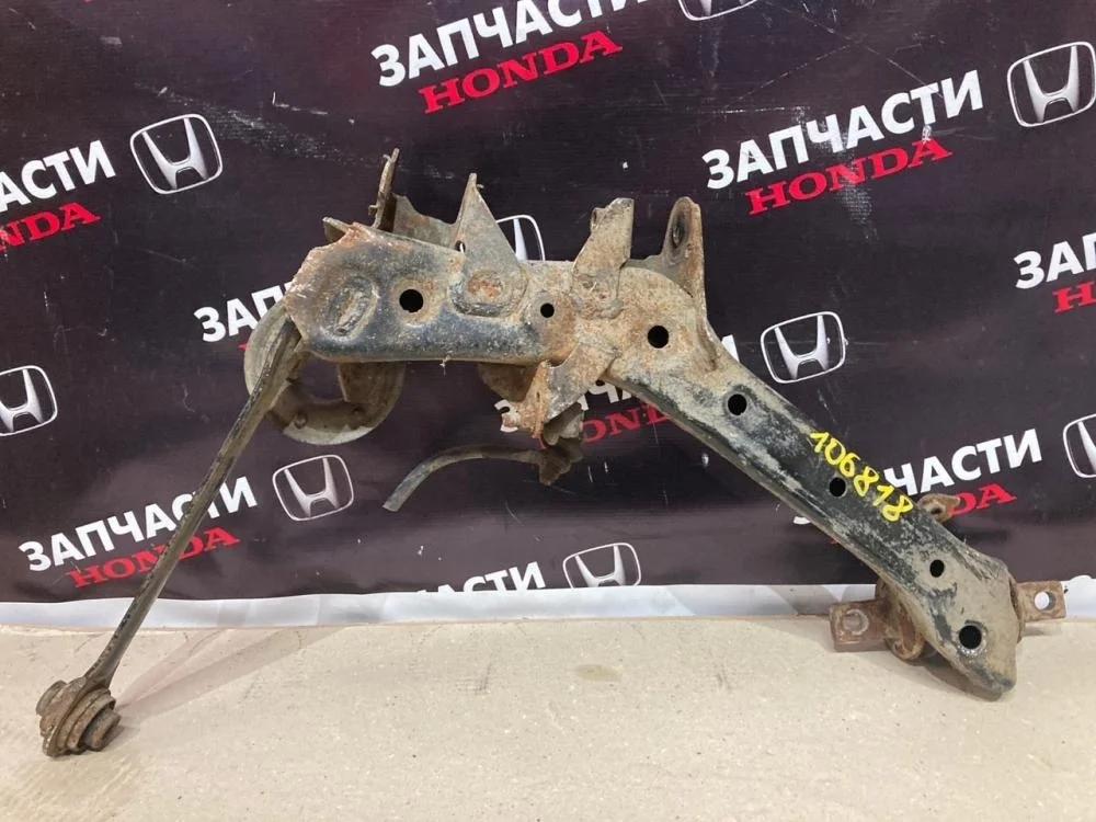 Рычаг задний нижний правый для Honda Civic FD (4D) 2006-2012