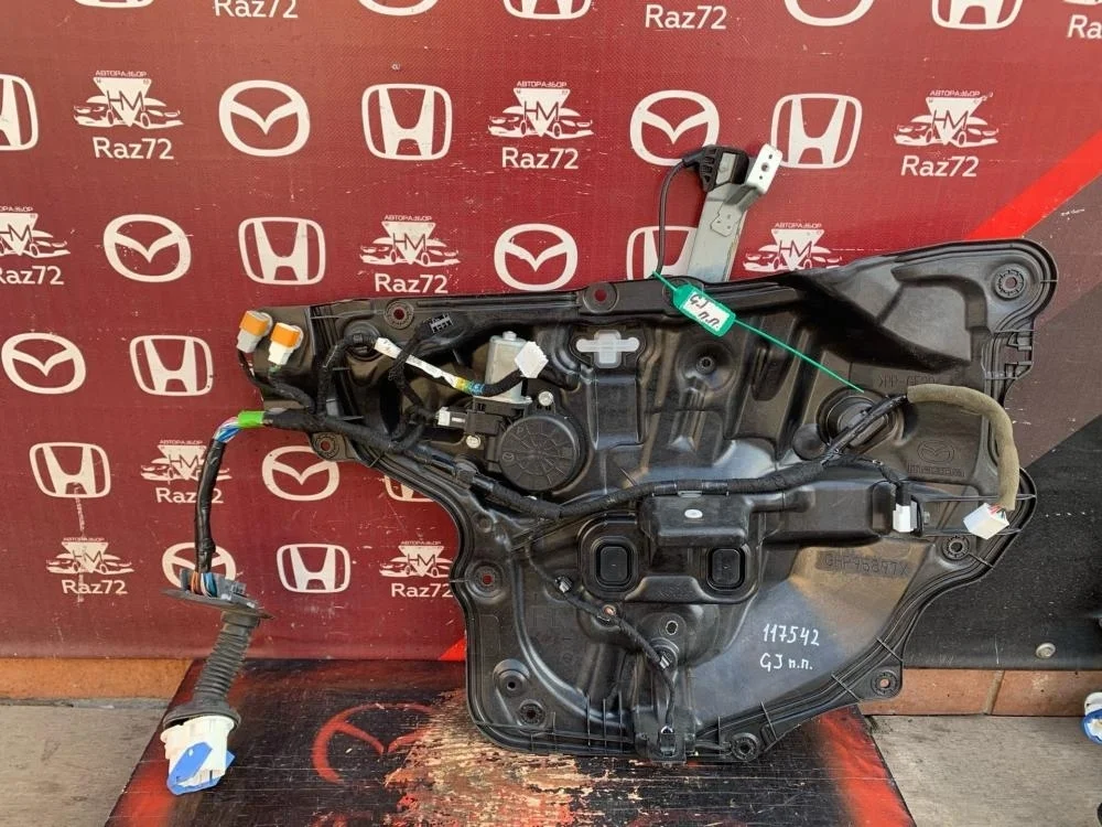 Стеклоподъемник электр. передний правый для Mazda 6 GJ 2012-2018