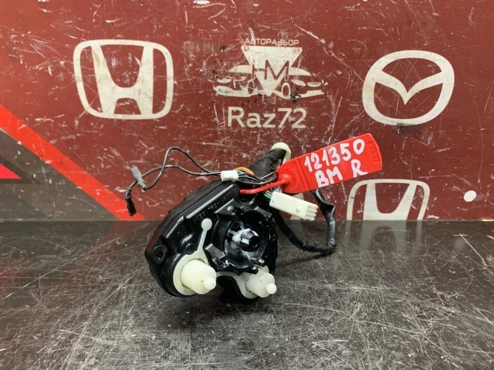 Моторчик для Mazda 3 BM 2013-2019