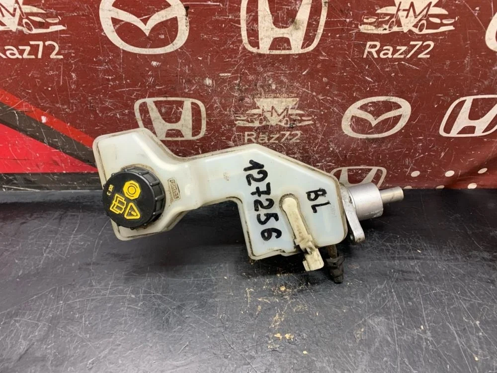 Цилиндр тормозной главный для Mazda 3 BL 2008-2013