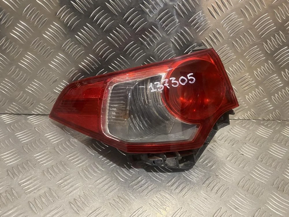 Фонарь задний наружный левый для Honda Accord 8  CU 2008-2013
