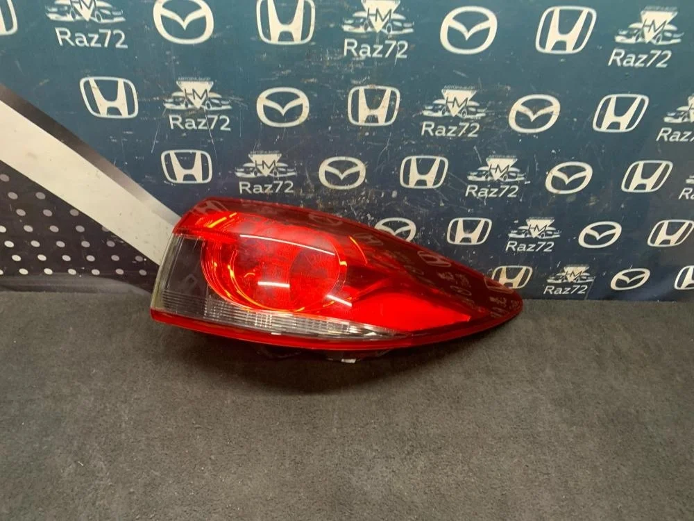 Фонарь задний наружный правый для Mazda 6 GJ 2012-2018