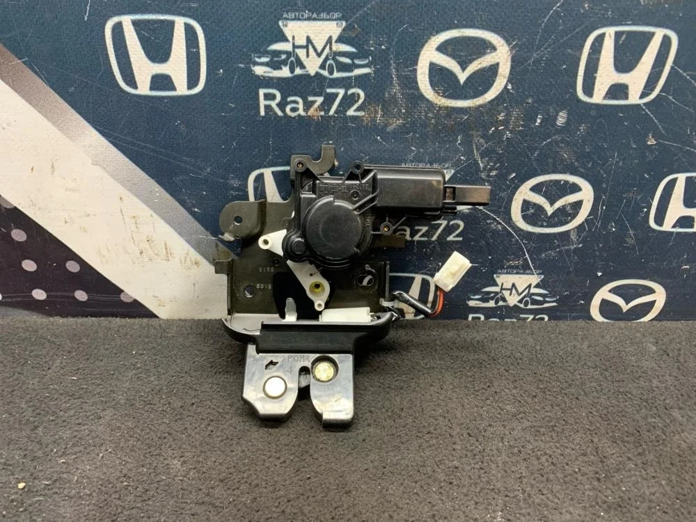 Замок багажника для Mazda 3 BK 2002-2009