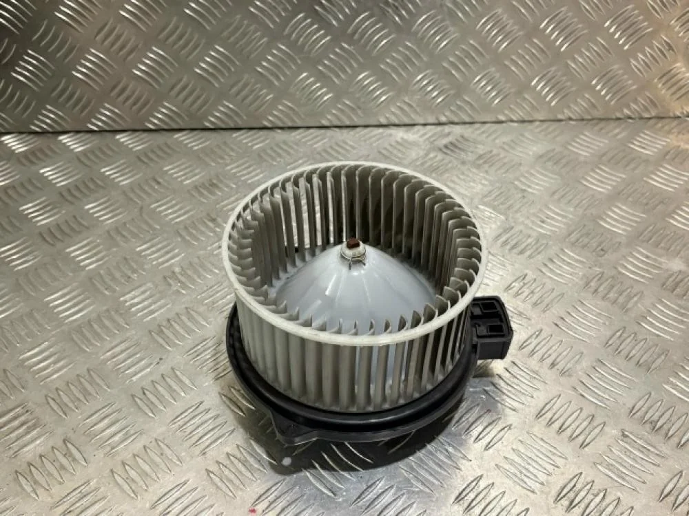 Моторчик отопителя для Mazda 6 GJ 2012-2018