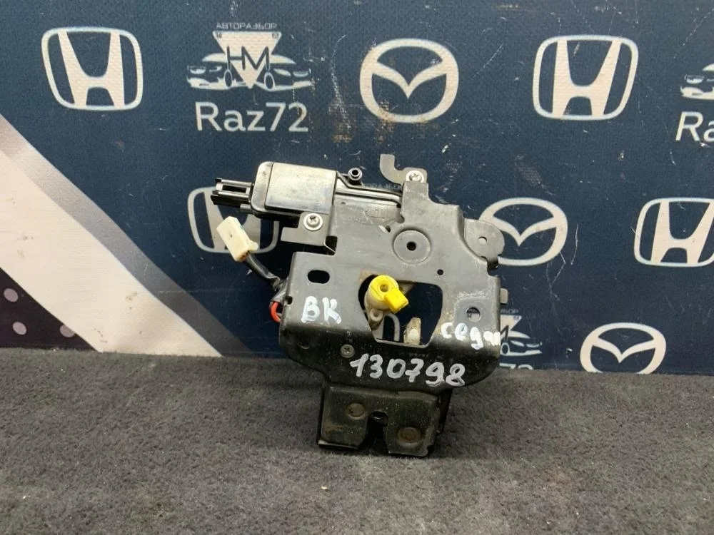 Замок багажника для Mazda 3 BK 2002-2009