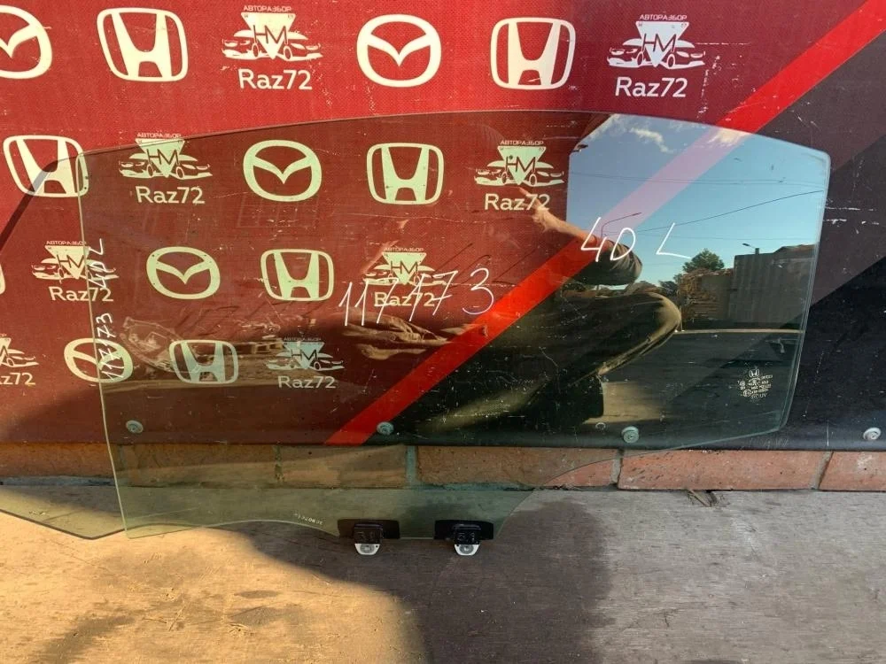 Стекло двери задней левой для Honda Civic FD (4D) 2006-2012