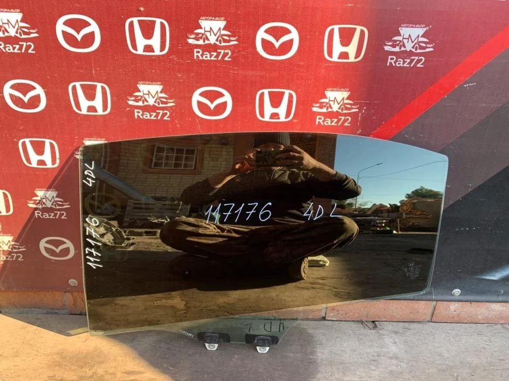 Стекло двери задней левой для Honda Civic FD (4D) 2006-2012