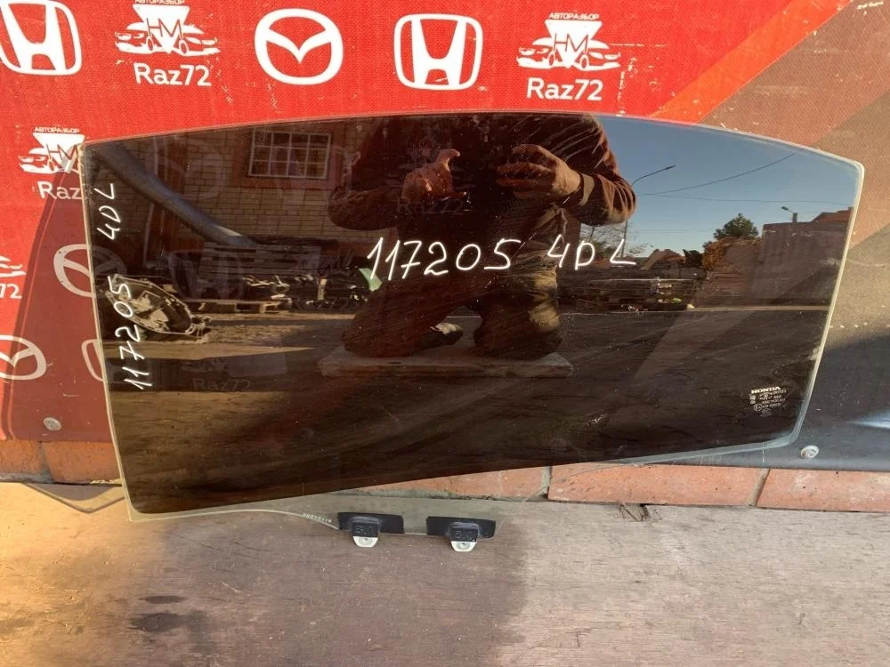 Стекло двери задней левой для Honda Civic FD (4D) 2006-2012