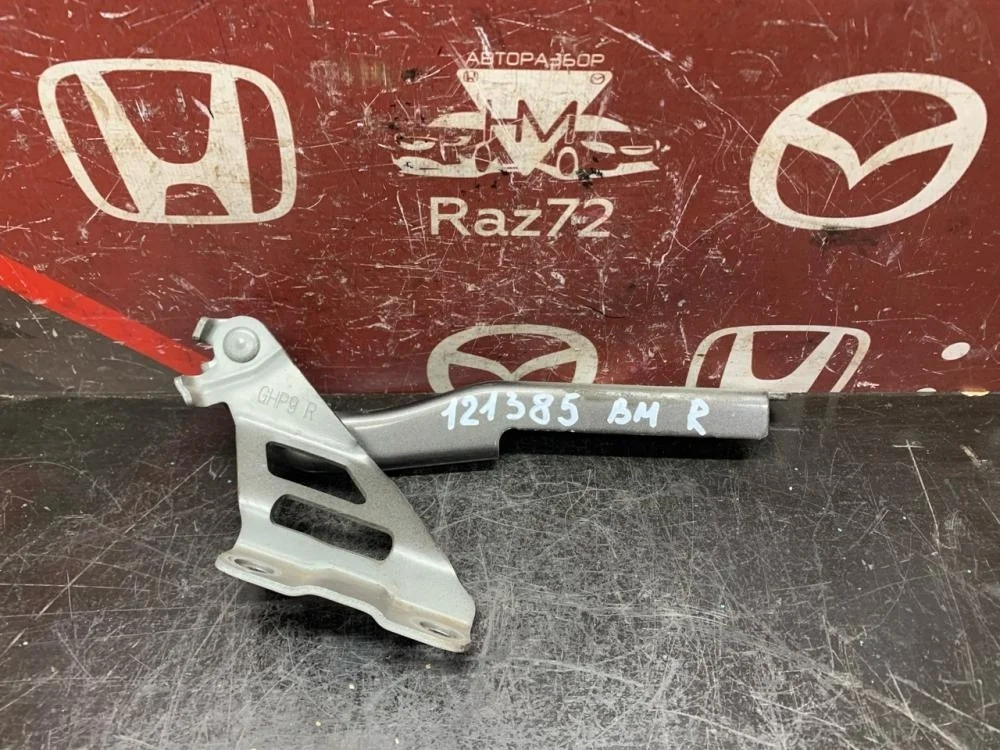 Петля капота правая для Mazda 3 BM 2013-2019