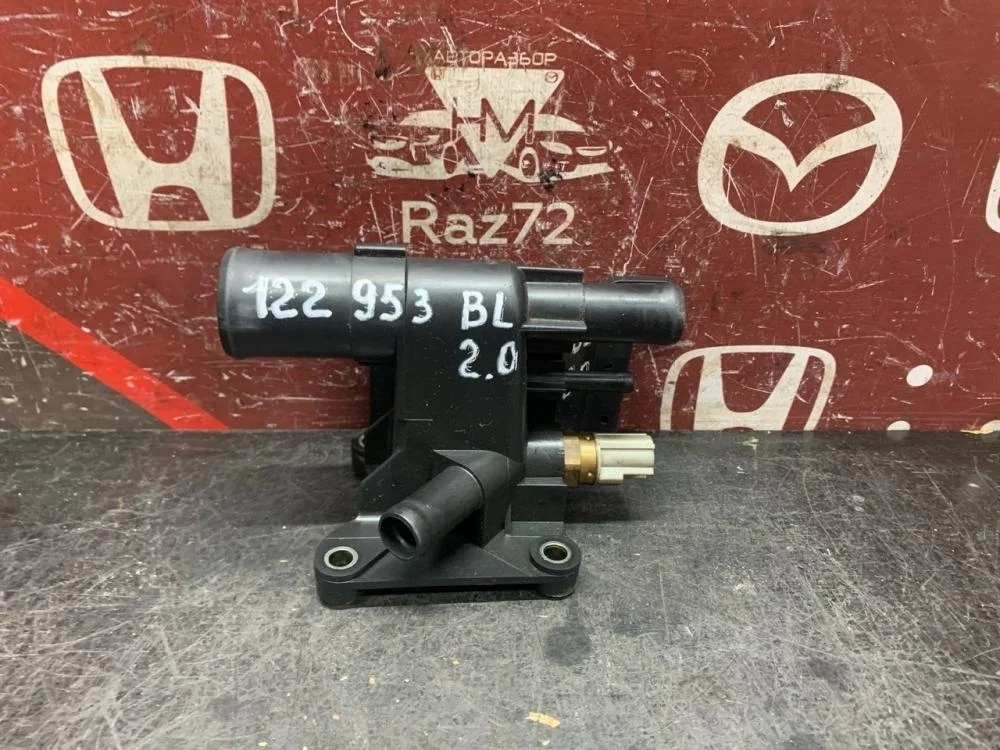 Тройник системы охлаждения для Mazda 3 BL 2008-2013