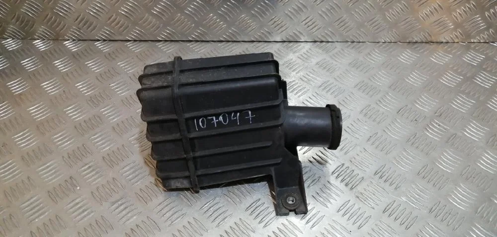 Резонатор воздушного фильтра для Mazda CX-7 ER 2006-2012