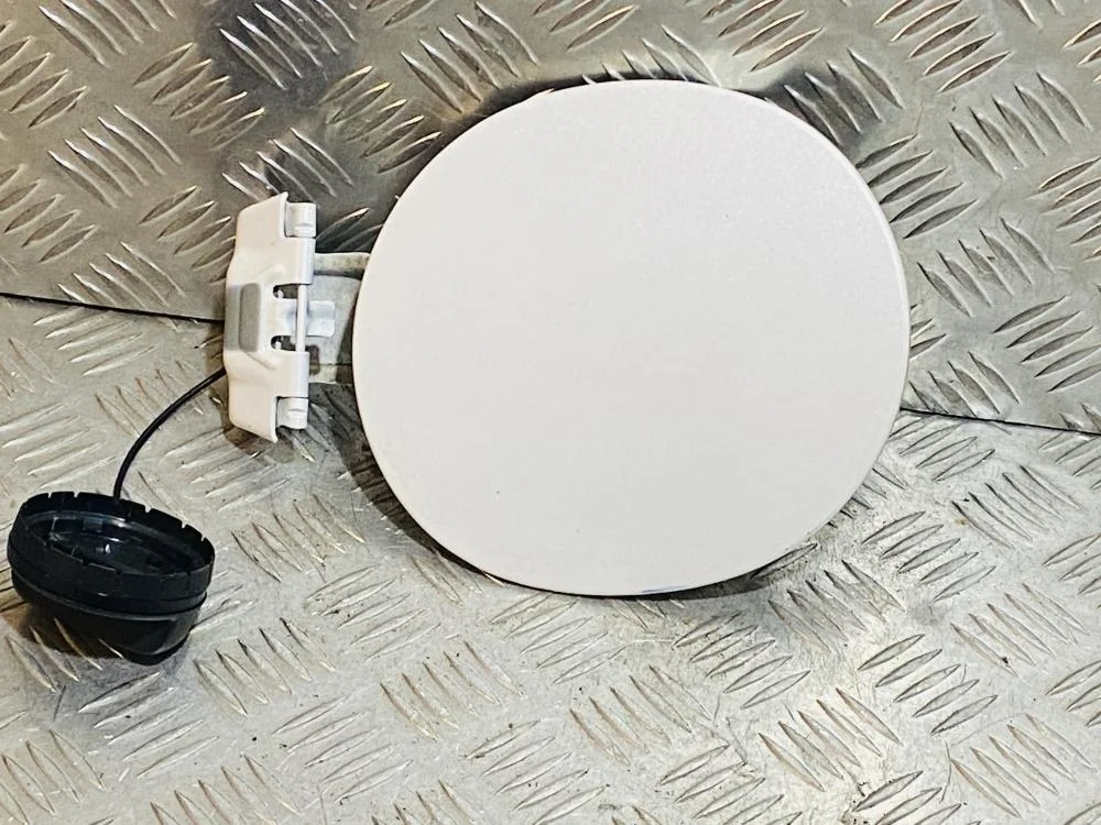 Лючок бензобака для Mazda 6 GJ 2012-2018