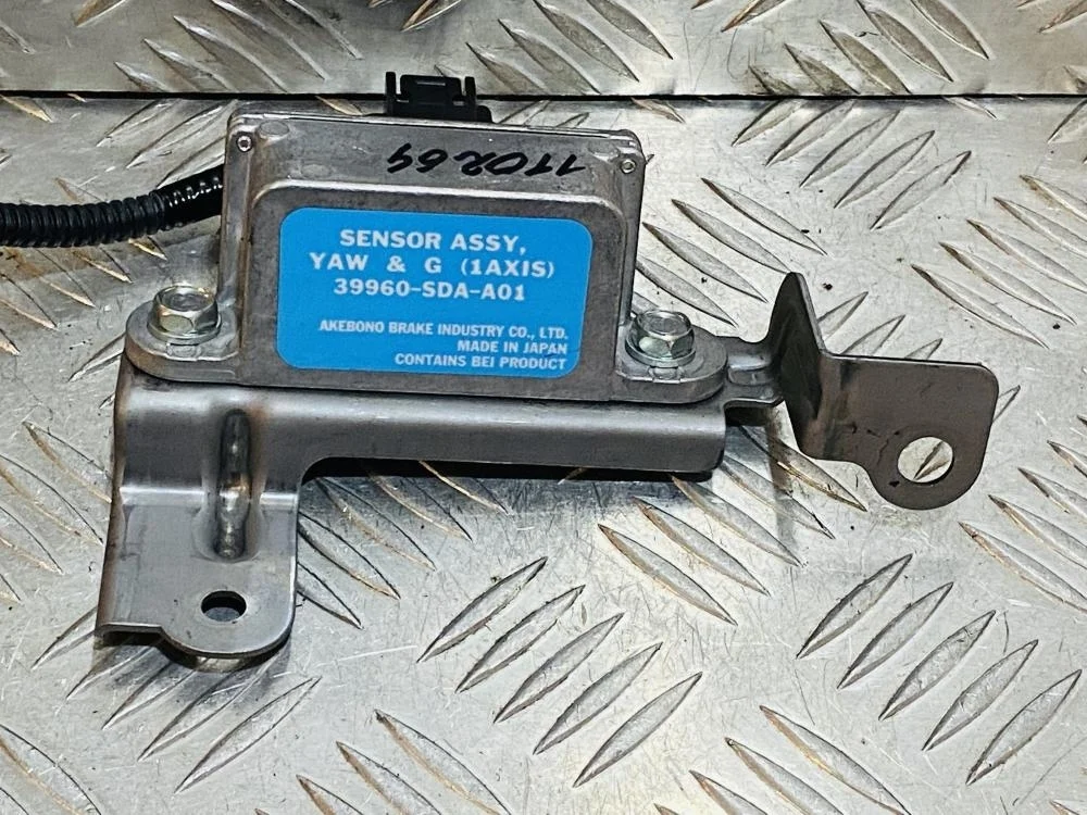 Датчик курсовой устойчивости для Honda Accord 7 CL 2003-2008