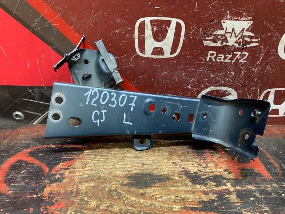 Кронштейн крепления крыла для Mazda 6 GJ 2012-2018