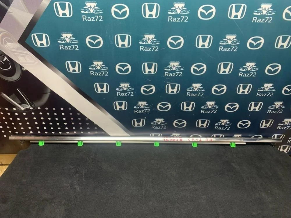 Накладка двери передней правой для Honda CR-V 3 RE 2006-2012