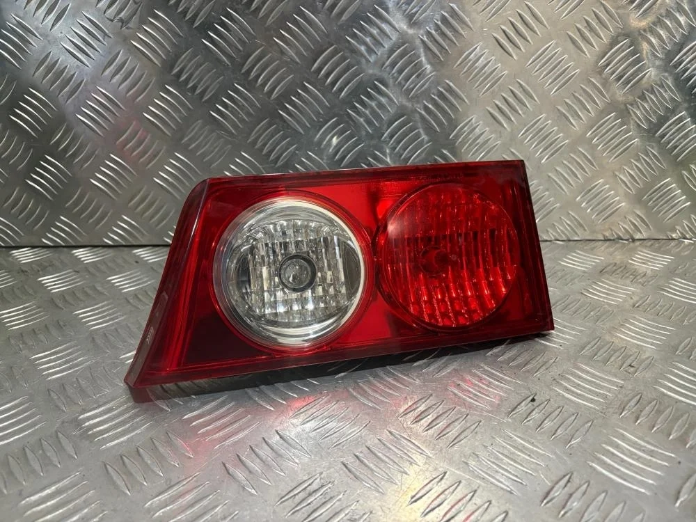 Фонарь задний внутренний правый для Honda Accord 7 CL 2003-2008