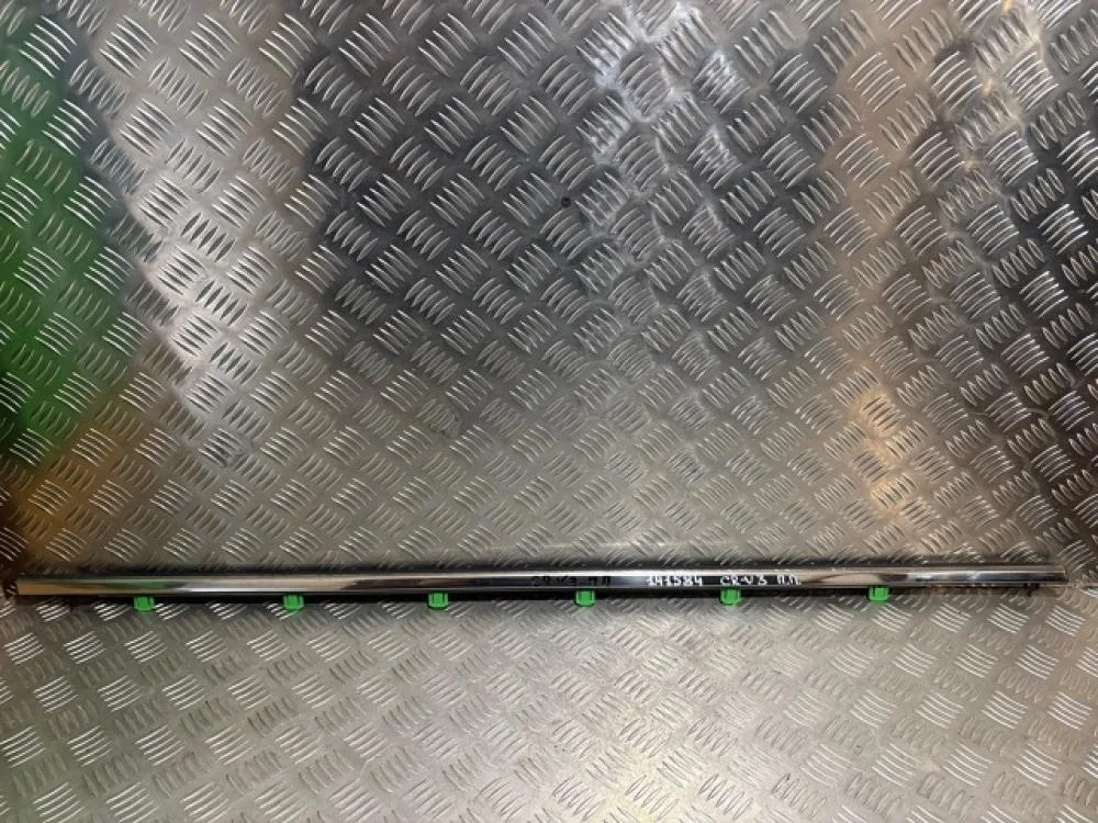 Молдинг передней правой двери для Honda CR-V 3 RE 2006-2012