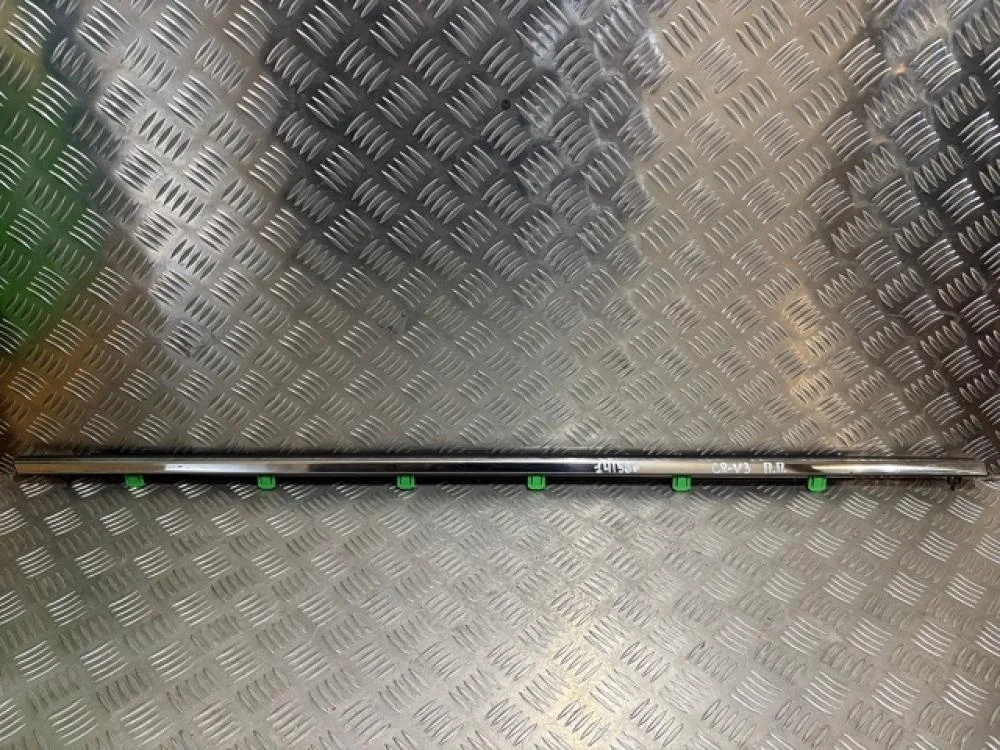 Молдинг передней правой двери для Honda CR-V 3 RE 2006-2012