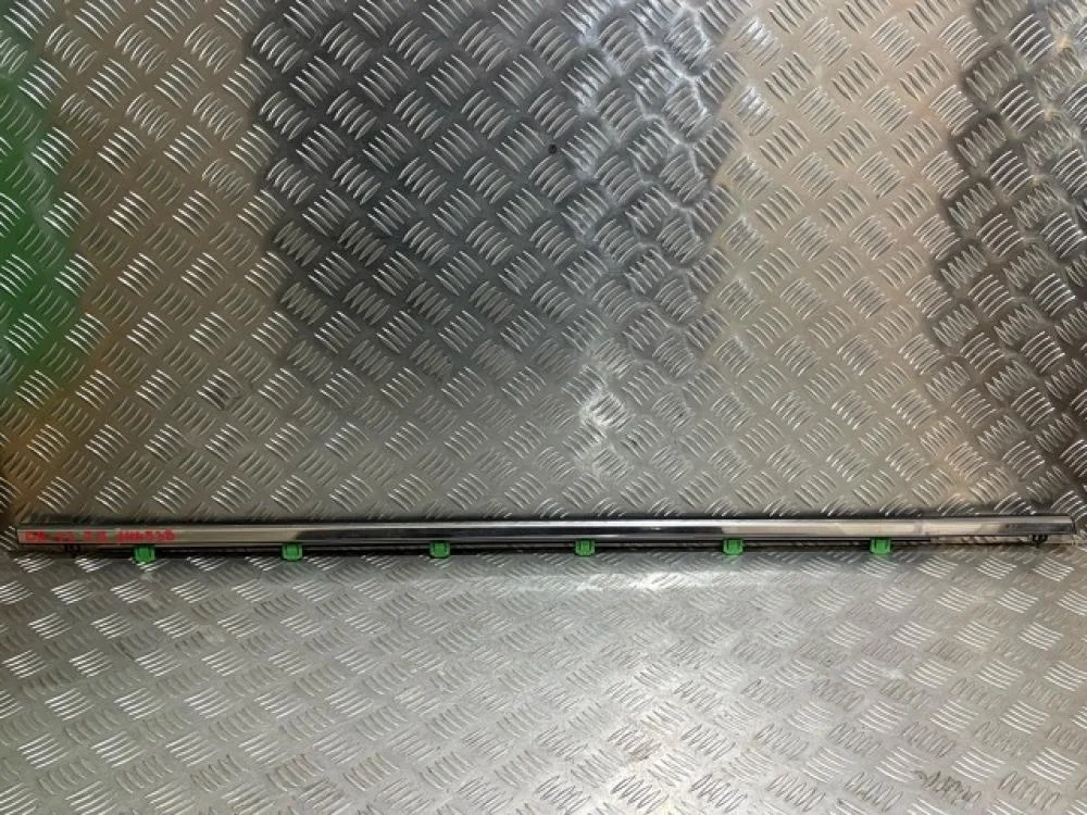 Молдинг передней правой двери для Honda CR-V 3 RE 2006-2012