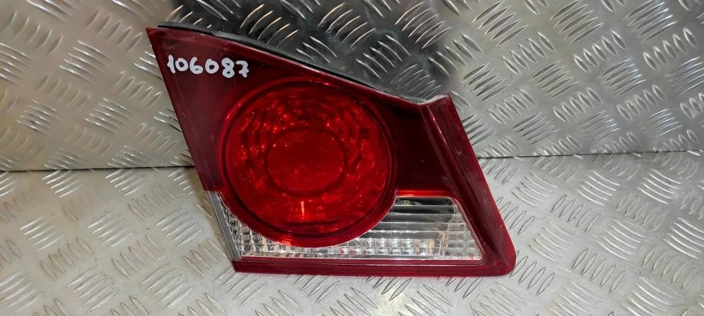 Фонарь задний внутренний левый для Honda Civic FD (4D) 2006-2012