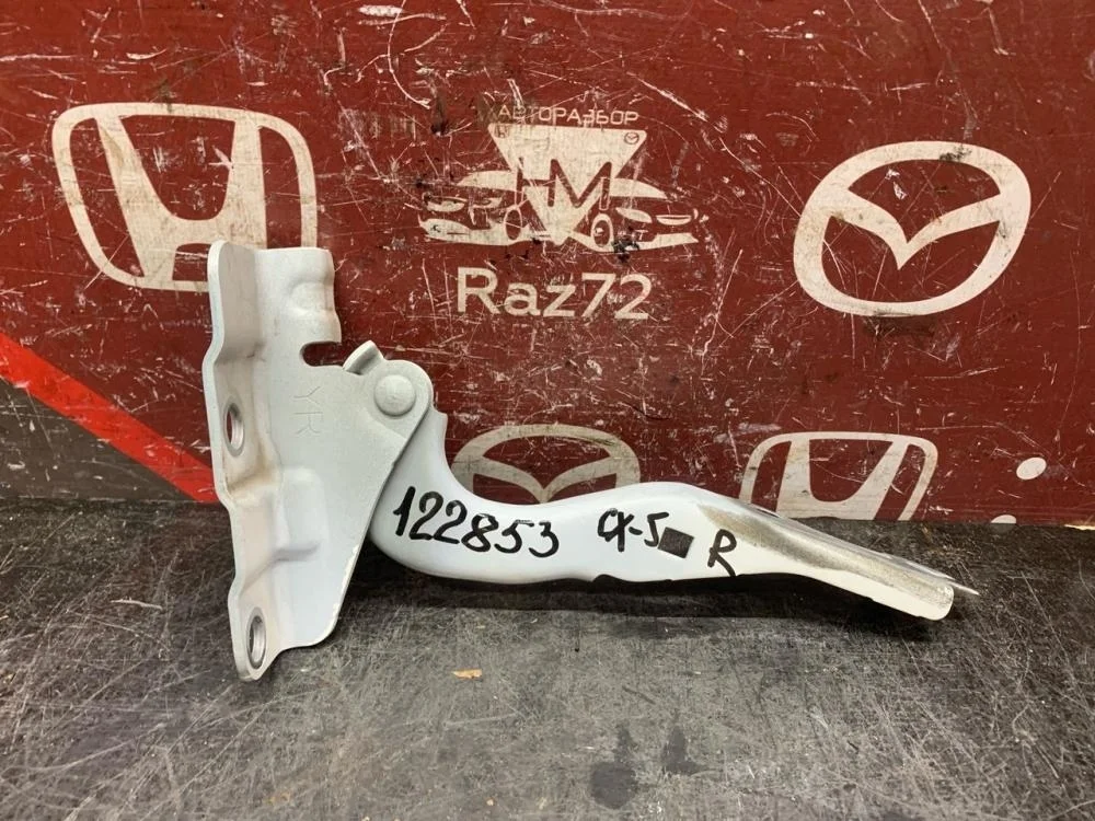 Петля капота правая для Mazda CX-5 KE 2011-2017