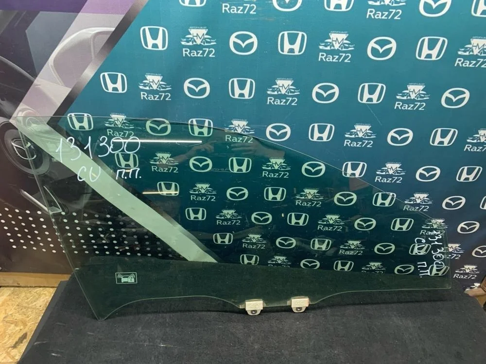 Стекло двери передней правой для Honda Accord 8  CU 2008-2013